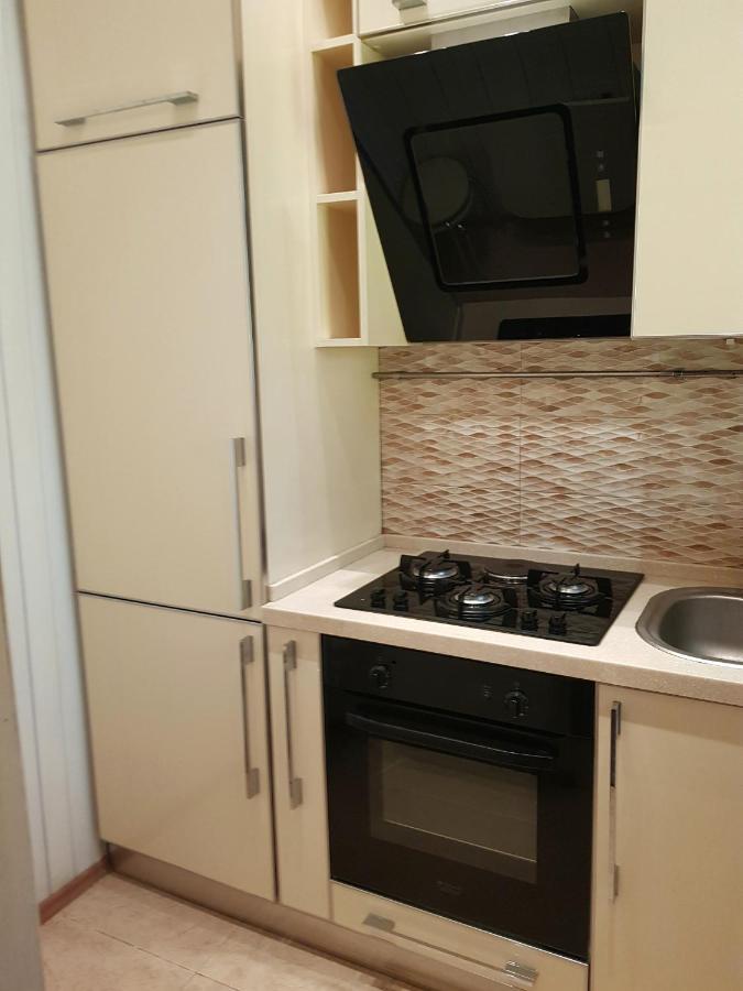 Central Baku Luxury Apartment On Nizami Street ภายนอก รูปภาพ