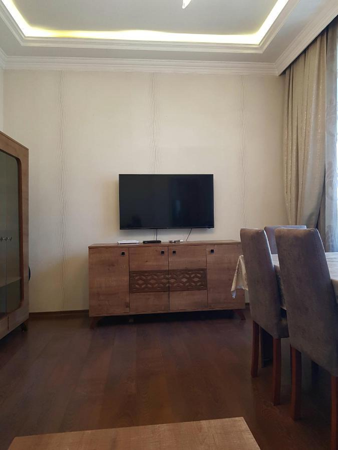 Central Baku Luxury Apartment On Nizami Street ภายนอก รูปภาพ